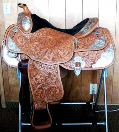 Tack ID: 564643 STUNNING SHOW SADDLE BY KATHY - PhotoID: 155509 - Expires 29-Aug-2026 Days Left: 178
