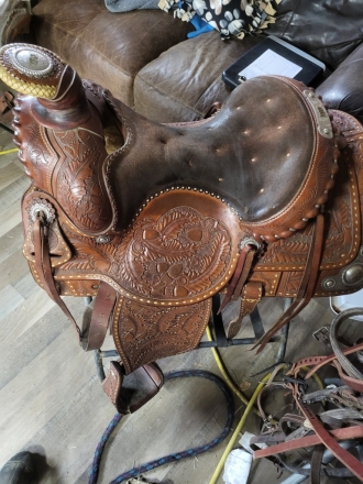 Tack ID: 568179 Severe Brothers Custom saddle - PhotoID: 152943 - Expires 17-Jul-2024 Days Left: 58