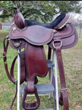 Tack ID: 568268 16 Saddle made by Circle Y Package Deal - PhotoID: 152737 - Expires 02-Jun-2024 Days Left: 13