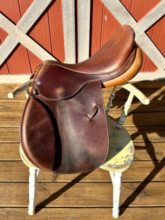 Tack ID: 568273 Pessoa Gen X hunter-jumper saddle - PhotoID: 152751 - Expires 04-Jun-2024 Days Left: 15