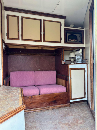 Tack ID: 569996 2003 Three horse aluminum slant load Exiss XT 300 Horse - PhotoID: 155029 - Expires 25-Nov-2025 Days Left: 13