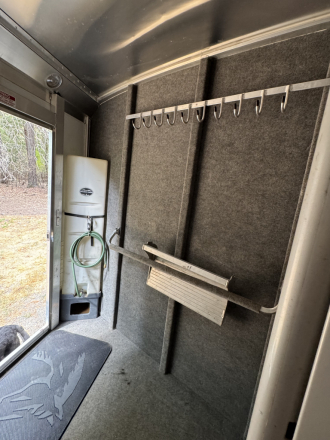 Tack ID: 570007 4-Star Aluminum 3 Horse Slant BP Trailer - PhotoID: 155054 - Expires 01-Dec-2025 Days Left: 19