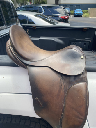 Tack ID: 570044 County Saddle for sale - PhotoID: 155093 - Expires 15-Dec-2025 Days Left: 11