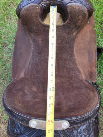 Tack ID: 570062 Classic:Bobs Western World Scottsdale AZ/Rios saddle - PhotoID: 155123 - Expires 25-Dec-2025 Days Left: 21