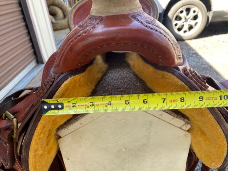 Tack ID: 570103 Genuine Billy Cook wade/ranch saddle 17 like new - PhotoID: 155164 - Expires 08-Jan-2026 Days Left: 35