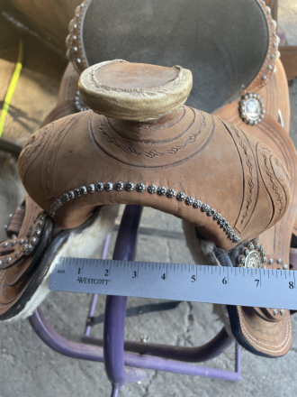 Tack ID: 570111 Kids Western Saddle - PhotoID: 155181 - Expires 11-Jan-2026 Days Left: 38