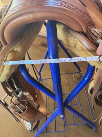 Tack ID: 570117 Western Saddle - PhotoID: 155184 - Expires 15-Jan-2026 Days Left: 41