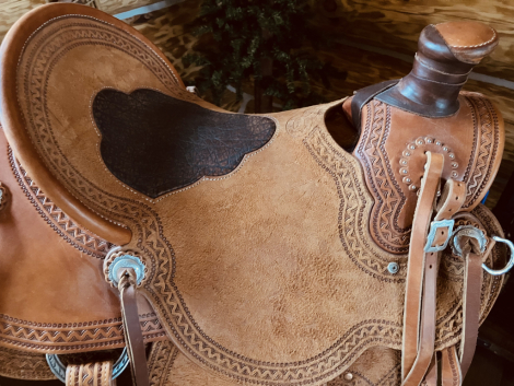 Tack ID: 570117 Western Saddle - PhotoID: 155185 - Expires 15-Jan-2026 Days Left: 41