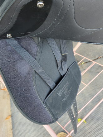 Tack ID: 570159 NEW Wintec Pro Endurance Saddle - PhotoID: 155240 - Expires 01-Feb-2026 Days Left: 59