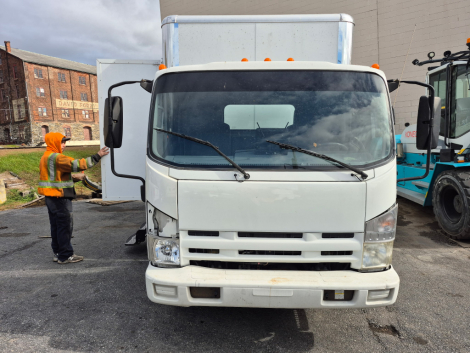 Tack ID: 570178 TWO HORSE VAN - PhotoID: 155295 - Expires 22-Feb-2026 Days Left: 80