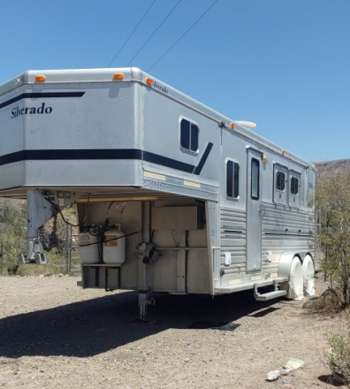 Tack ID: 570190 96 Silverado Gooseneck - PhotoID: 155279 - Expires 18-Feb-2026 Days Left: 76