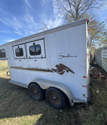 Tack ID: 570201 Aluminum Horse trailer - PhotoID: 155304 - Expires 24-Feb-2026 Days Left: 82