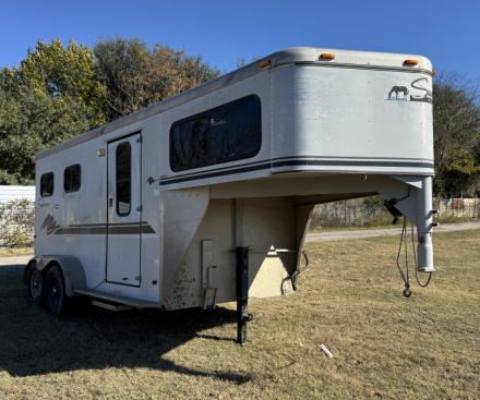 Tack ID: 570201 Aluminum Horse trailer - PhotoID: 155364 - Expires 14-Mar-2026 Days Left: 71