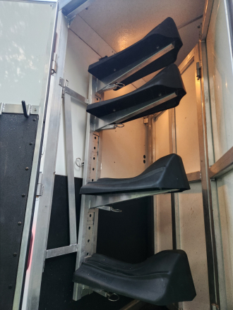 Tack ID: 570202 2007 Silver Star horse trailer - PhotoID: 155344 - Expires 27-Feb-2026 Days Left: 56