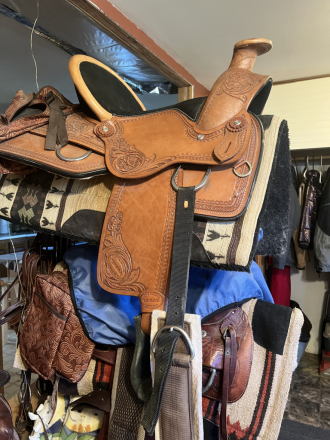 Tack ID: 570235 Custom made Shiraz Saddle - PhotoID: 155347 - Expires 11-Mar-2026 Days Left: 89