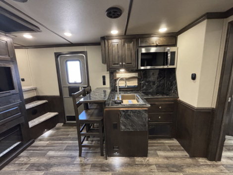 Tack ID: 570296 2025 Merhow Summit 8314 - PhotoID: 155385 - Expires 09-Apr-2026 Days Left: 77