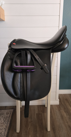 Tack ID: 570299 Duett Rondo 2- 17- 34cm hoop tree - PhotoID: 155387 - Expires 12-Apr-2026 Days Left: 80