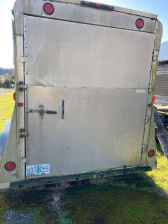 Tack ID: 570312 Aluminum two to three horse stock trailer with bumper pull - PhotoID: 155420 - Expires 19-Apr-2026 Days Left: 87