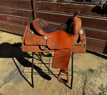 Tack ID: 570328 Bobs Custom Saddle - PhotoID: 155431 - Expires 23-Apr-2026 Days Left: 86