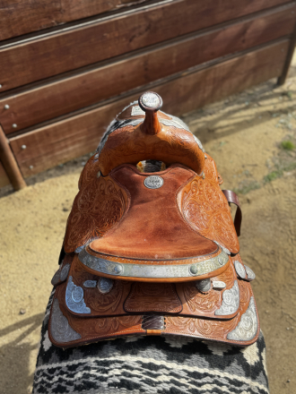 Tack ID: 570329 13.5 Billy Cook Used Custom Show Saddle - PhotoID: 155435 - Expires 23-Apr-2026 Days Left: 86