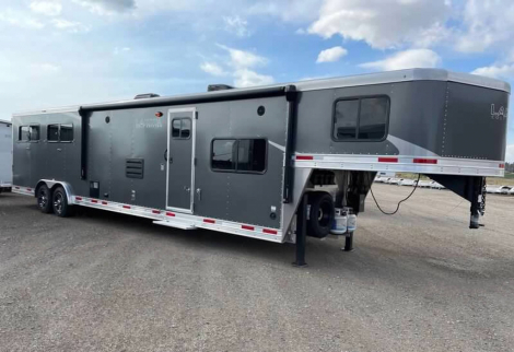 Tack ID: 570336 2023 Lakota Gooseneck Living Quarters 4 Horse Trailer - PhotoID: 155450 - Expires 30-Apr-2026 Days Left: 77