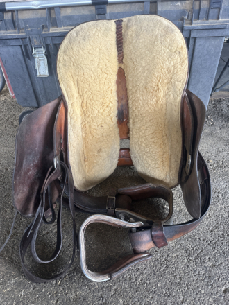 Tack ID: 570364 Jeremiah Watt stock saddle - PhotoID: 156075 - Expires 03-Jan-2027 Days Left: 79