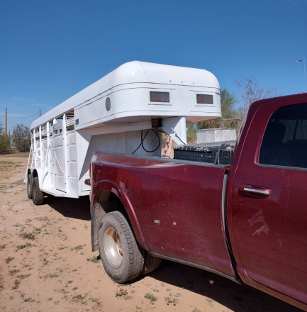 Tack ID: 570385 🔥 2002 Ponderosa 4 Horse Gooseneck – $8,500 OBO 🔥 - PhotoID: 155520 - Expires 01-Jun-2026 Days Left: 89