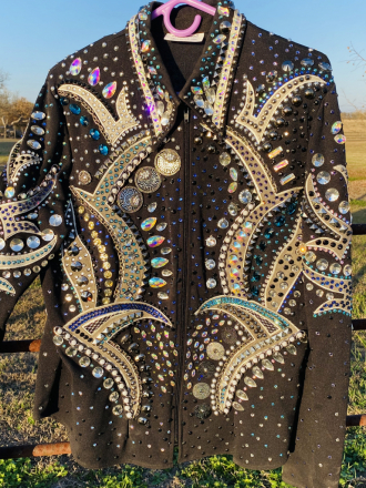 Tack ID: 570392 Horse Show Jackets - Show Off Designs - PhotoID: 155530 - Expires 04-Jun-2026 Days Left: 89