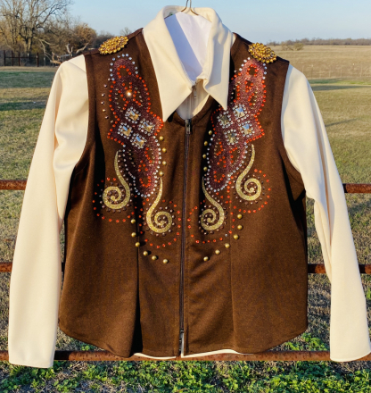 Tack ID: 570392 Horse Show Jackets - Show Off Designs - PhotoID: 155532 - Expires 04-Jun-2026 Days Left: 89