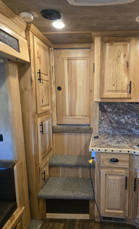 Tack ID: 570410 2022 Lakota Big Horn - PhotoID: 155552 - Expires 12-Jun-2026 Days Left: 79