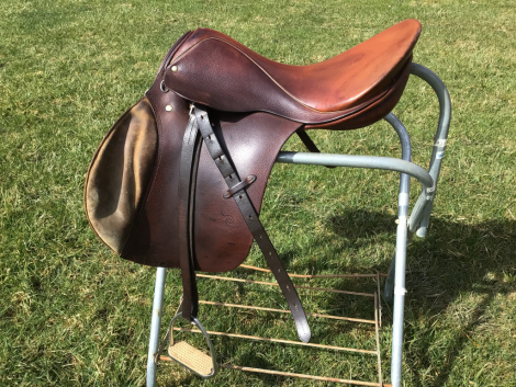 Tack ID: 570427 Stubben Siegfried 18” Forward Seat Jumping Saddle - PhotoID: 155569 - Expires 21-Sep-2026 Days Left: 180