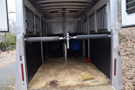 Tack ID: 570438 Adam  custom straightload 2H trailer - PhotoID: 155586 - Expires 28-Jun-2026 Days Left: 77