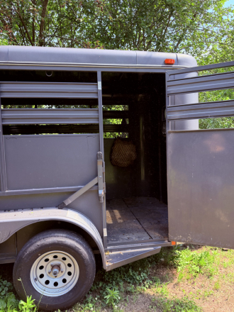 Tack ID: 570569 10” 2015 Adam’s Stock Trailer, CLEAN- 2 owners - PhotoID: 155706 - Expires 30-Aug-2026 Days Left: 90
