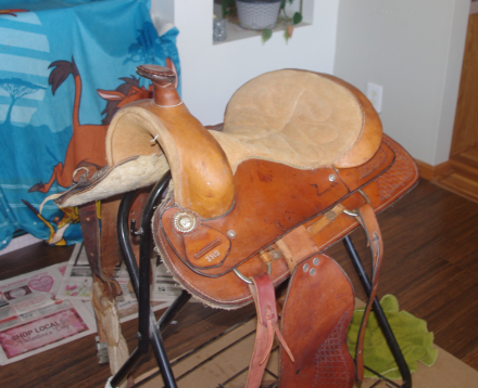 Tack ID: 570577 Western saddle - PhotoID: 155712 - Expires 01-Sep-2026 Days Left: 89