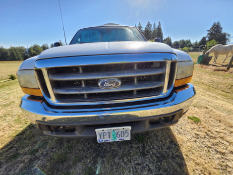 Tack ID: 570591 White 4X4 Diesel Ford Pickup - PhotoID: 155774 - Expires 19-Sep-2026 Days Left: 76