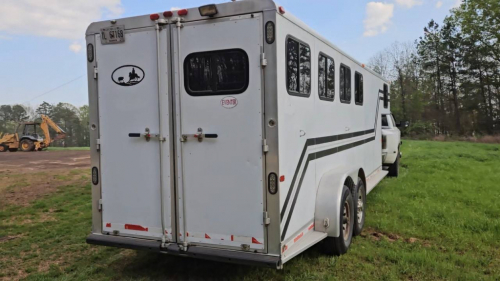 Tack ID: 570682 Dream Coach 2000 4H Slant Aluminum Trailer. Title in hand. - PhotoID: 155840 - Expires 19-Oct-2026 Days Left: 86