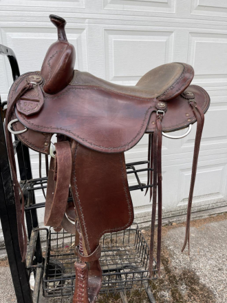 Tack ID: 570716 Clinton Anderson Martin Saddlery Australian Stock Saddle 15 - PhotoID: 155878 - Expires 05-Nov-2026 Days Left: 82