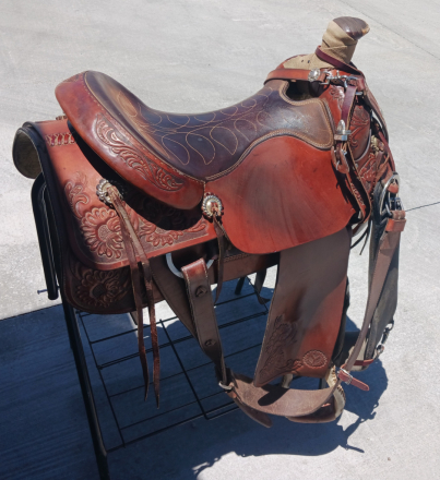 Tack ID: 570733 Saddles, Trailers, and Driving Harnesses - PhotoID: 155894 - Expires 13-Nov-2026 Days Left: 70