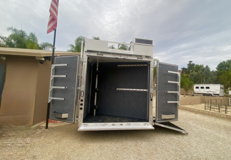 Tack ID: 570742 2023 Lakota Charger 3H sideload 13’ sw - PhotoID: 155908 - Expires 18-Nov-2026 Days Left: 79