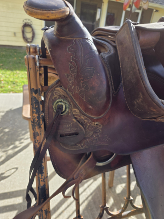 Tack ID: 570749 1975/6 western cowboy saddle - PhotoID: 155919 - Expires 29-Nov-2026 Days Left: 86