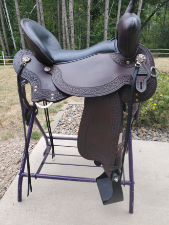 Tack ID: 570759 17 Inch Circle Y Trail Saddle Flex Tree w/Matching Headstall - PhotoID: 155916 - Expires 27-Nov-2026 Days Left: 85