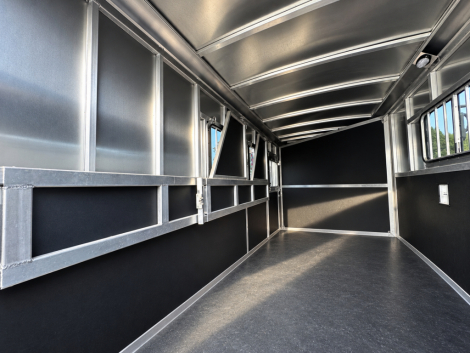 Tack ID: 570820 Shadow 3 Horse Slant Load Trailer - PhotoID: 156030 - Expires 24-Dec-2026 Days Left: 90